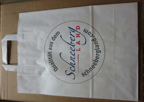 Papiertragtasche